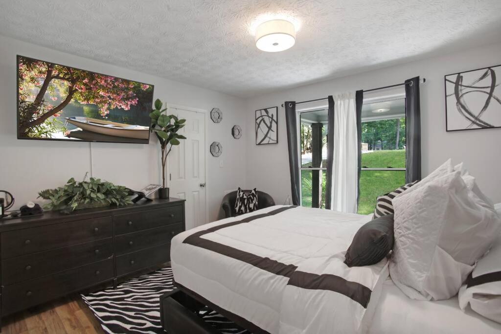 Welcome To The Good Life With Hot Tub Fast Wifi Jonesboro Exterior foto
